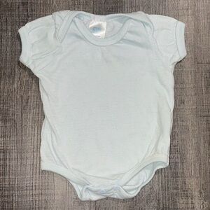💞 Infant & Baby Boy Size 0-3 Months Light Blue Short Sleeve Onesie Bodysuit